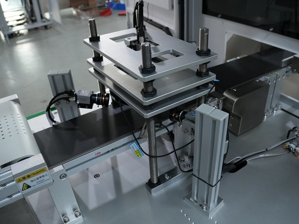 電池極柱視覺檢測設備,電池視覺檢測設備,視覺檢測設備