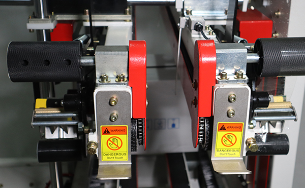 側(cè)封式封箱機(jī),封箱機(jī),包裝機(jī)生產(chǎn)廠家,高臻智能