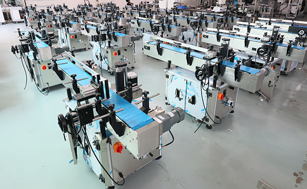 全自動圓瓶搓滾貼標機,圓瓶搓滾貼標機,全自動不干膠貼標機廠家